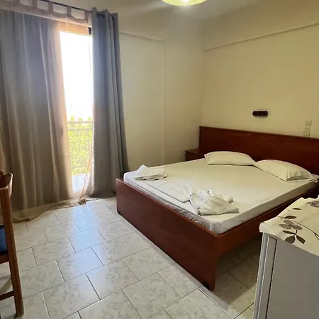 Michaela ホテル 3*