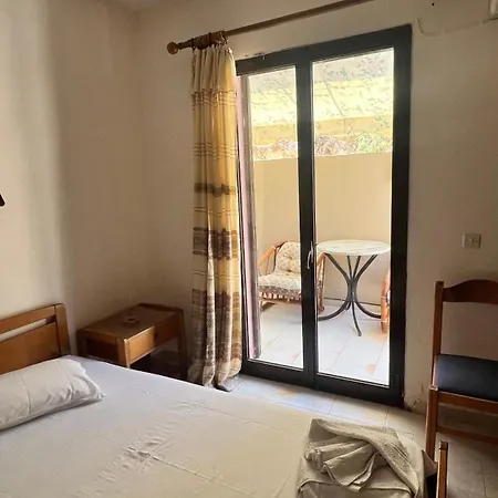 ホテル Michaela 3*