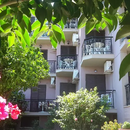 Michaela 3* ポロス