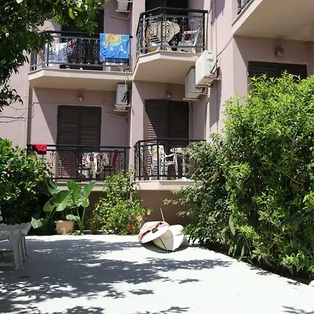 Hotel Michaela Poros (Kefalonia)