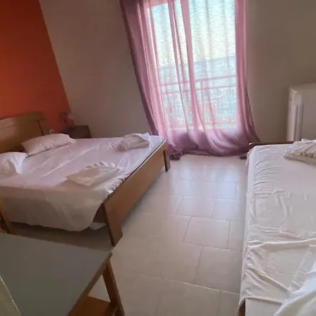 Michaela Poros (Kefalonia)